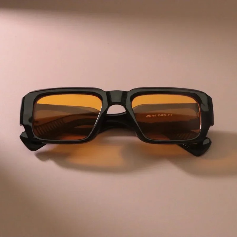 Retro Square Sunglasses Women  - Vintage Fashion Girl recension och pris