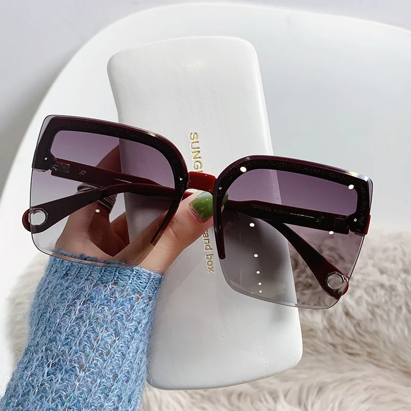 Oversized Sunglasses Man Woman - Vintage Fashion Girl recension och pris