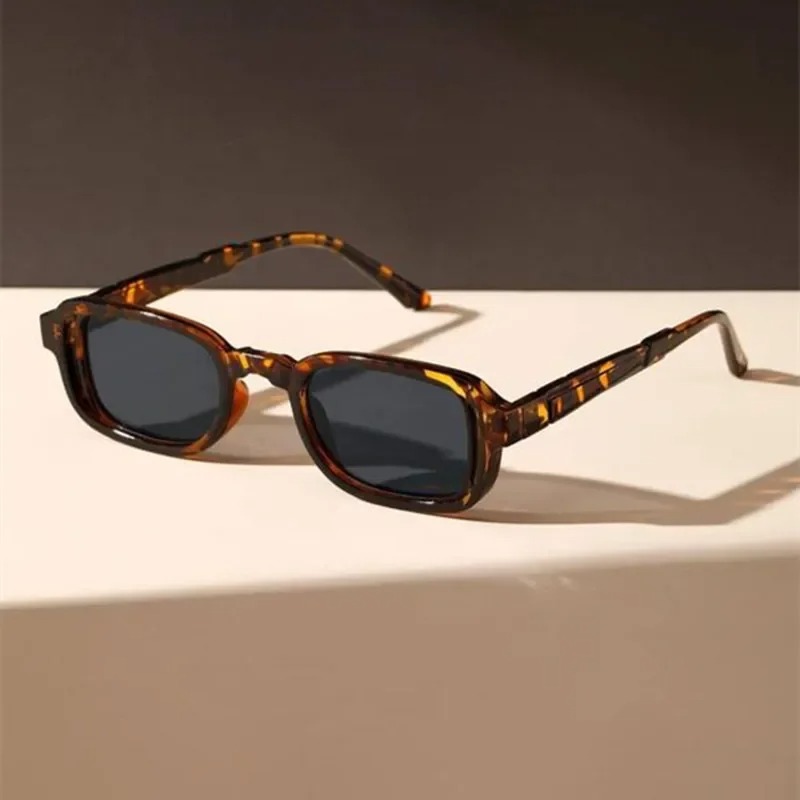 Luxurious Rectangle Sunglasses - Vintage Fashion Female recension och pris