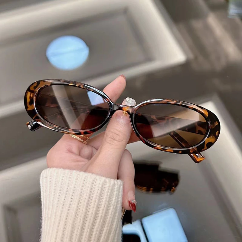 New Oval Vintage Sunglasses Wo - Vintage Fashion Female recension och pris