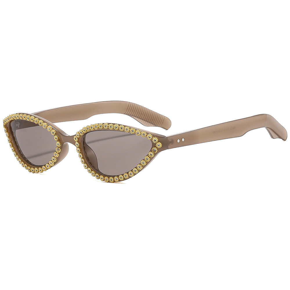 Retro Small Cat Eye Sunglasses - Vintage Fashion Club Photos recension och pris
